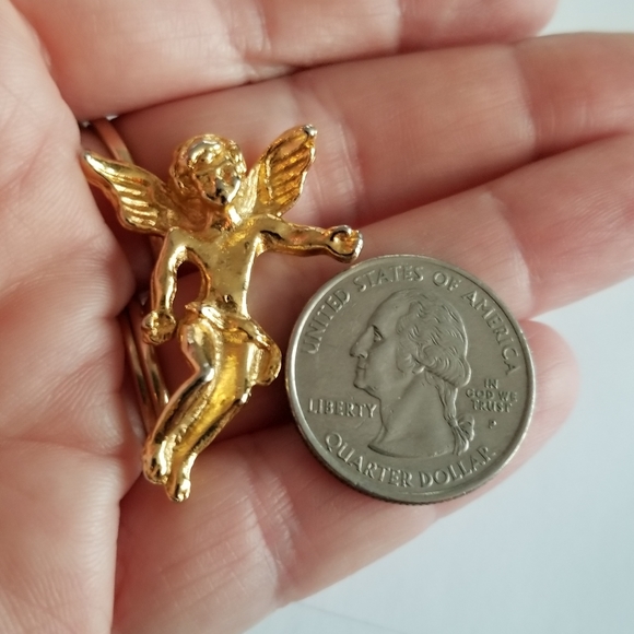 Relisted - Vintage angel brooch pin gold tone cherub on my shoulder religious - Picture 2 of 9